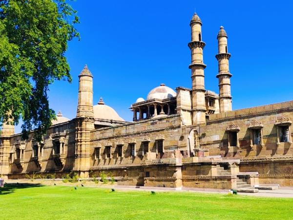 Gujarat uncovered tailor made tour
