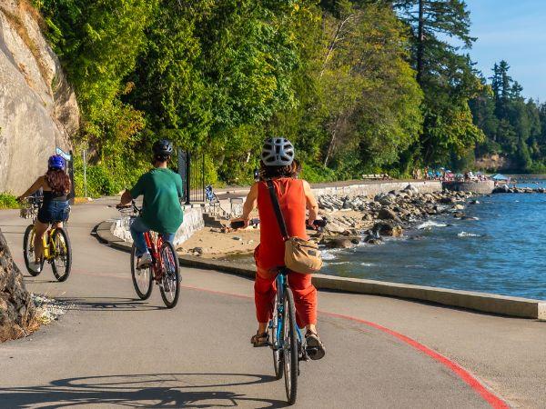 Canada adventure holiday for families with teenagers