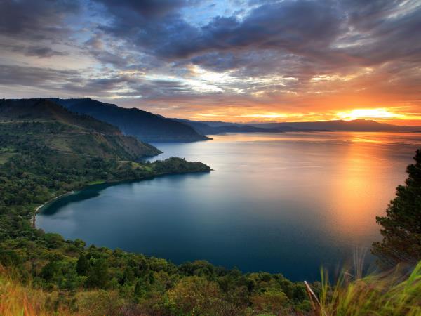 Highlights of Sumatra small group vacation