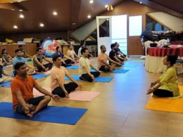 Yoga and meditation vacation in India