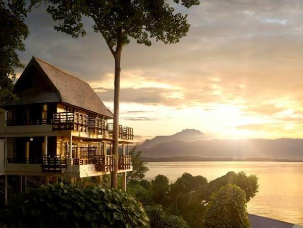 Borneo wildlife vacation, tailor made