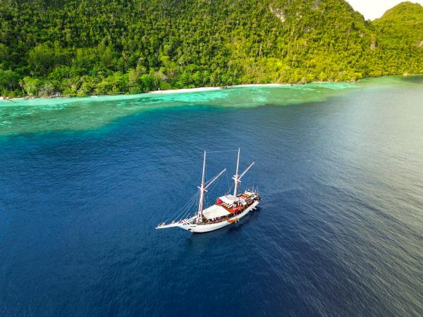 Komodo cruise adventure in Indonesia