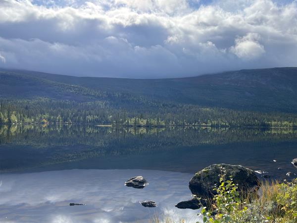 Autumn in Lapland hiking vacation, small group