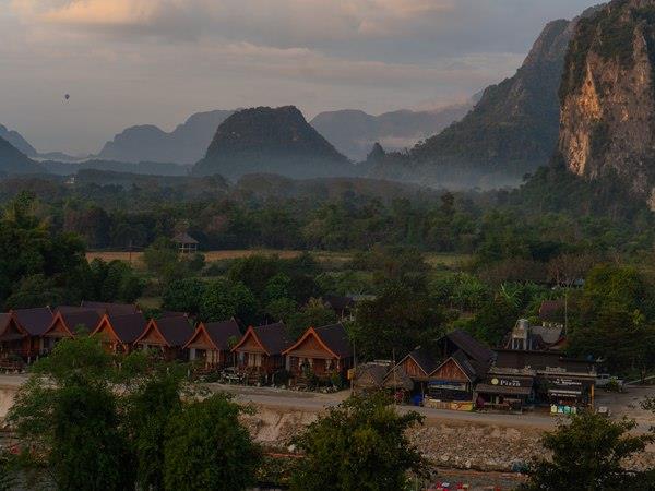 Laos tour, off the beaten track