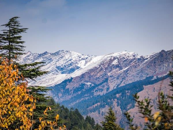 Northern India vacation, by rail and road