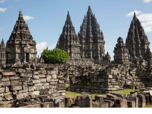Indonesia culture and nature tour