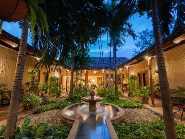 Nicaragua culture and nature vacation