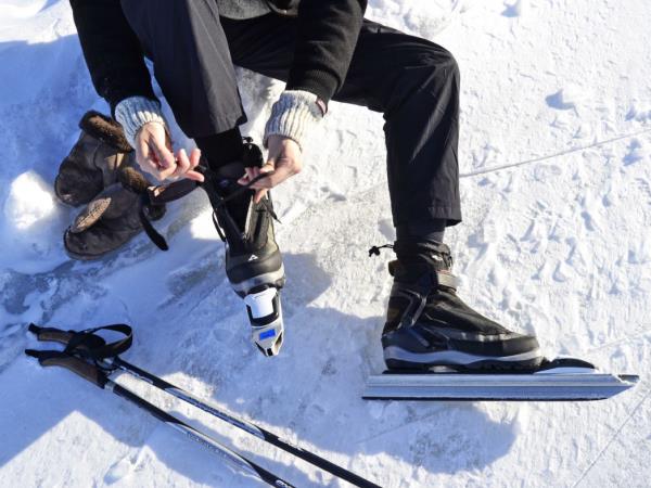 Finland winter vacation, tour skating