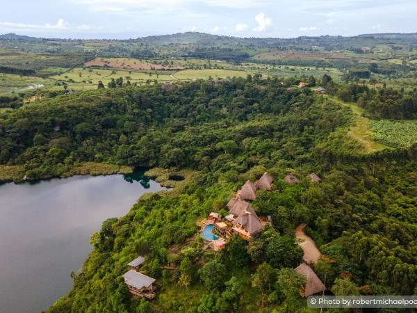 Women only gorilla trekking safari in Uganda