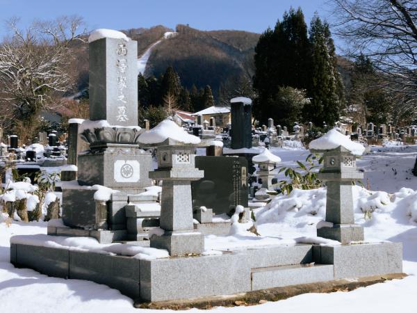 Japan small group walking tour, traditions & history