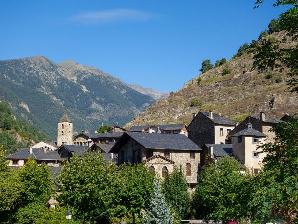 Andorra hiking vacation