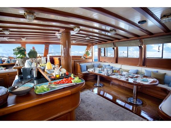 Corfu luxury gulet cruise
