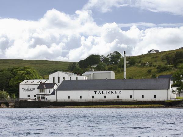Skye self drive self catering escape for 2, Scotland