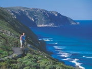 Sea view on the ‘Bib’ track in Western Australia. Photo by Tourism Western Australia