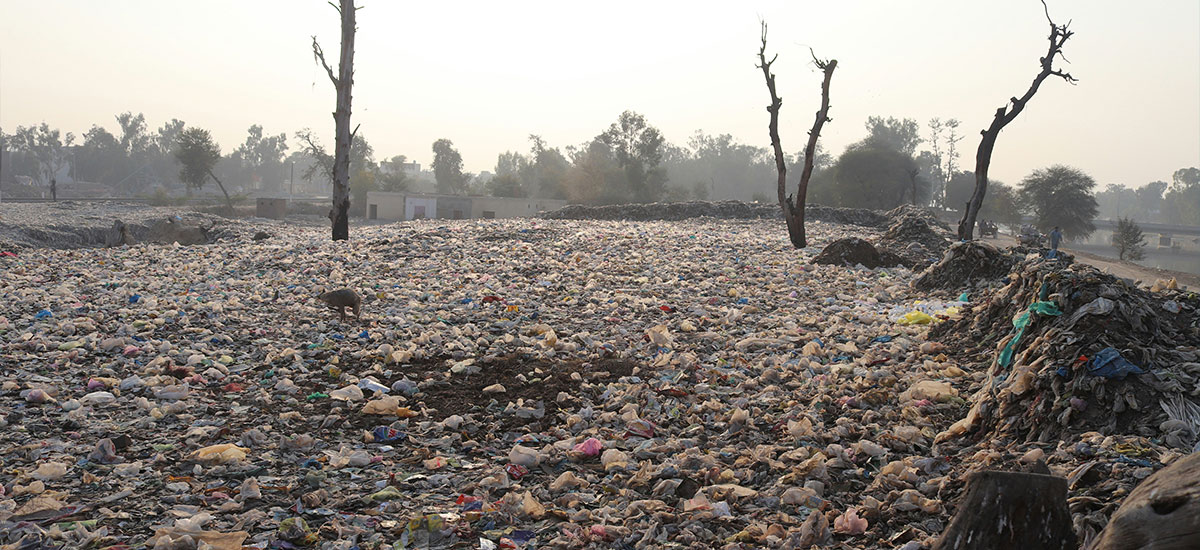 Plastic pollution in Pakistan