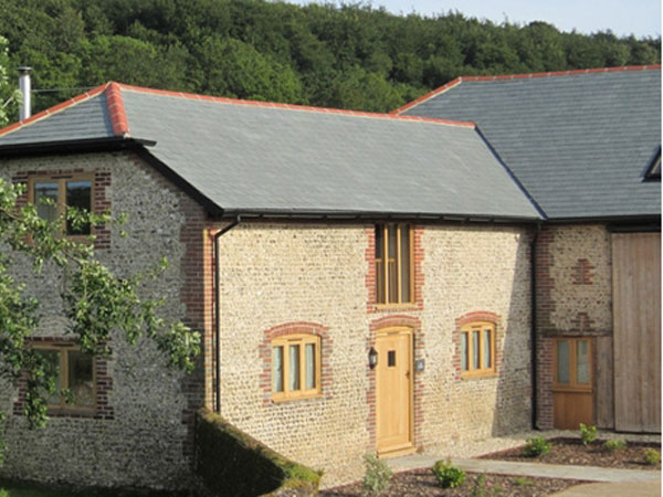 Sussex flint barn, sleeps 4, South Downs, England