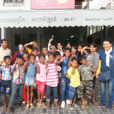 Children outside Nyum Nyum restaurant