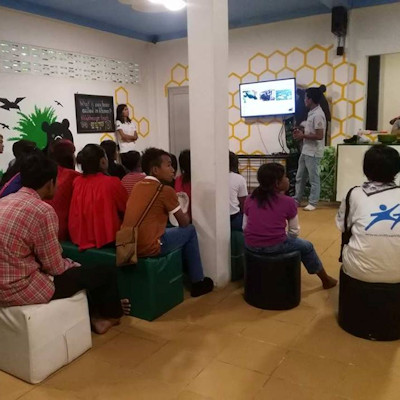 Children listening to the presentation