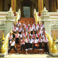 Children on the steps