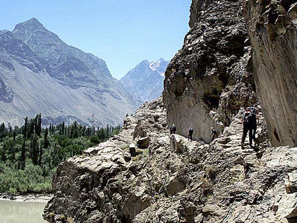 Annapurna, Chitwan and Everest tour in Nepal