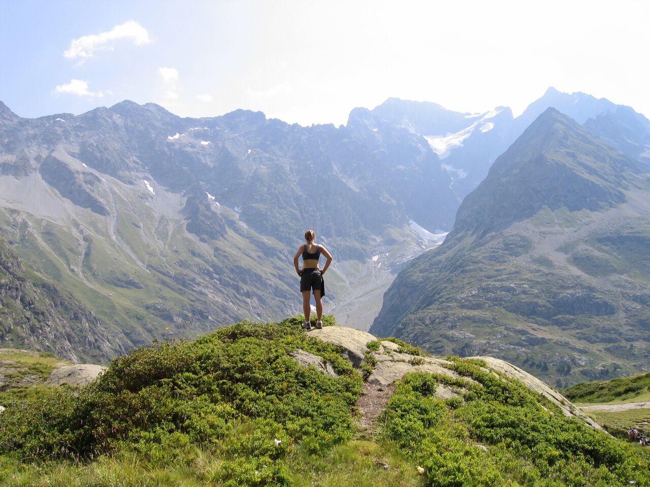 Multi-activity vacation in the French Alps